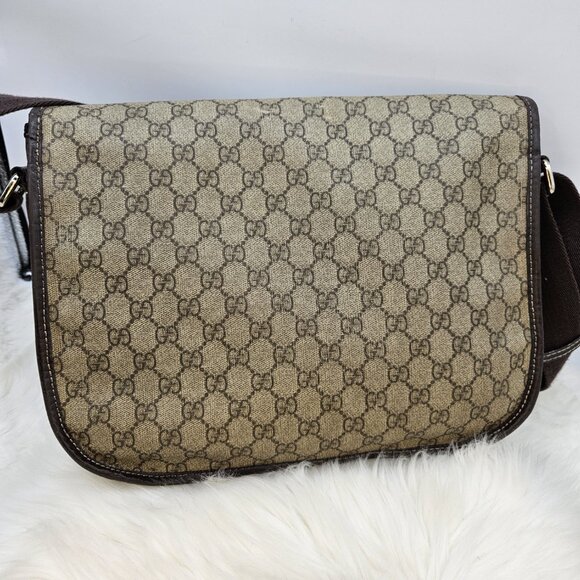 Gucci GM Messenger Bag - Picture 5 of 17